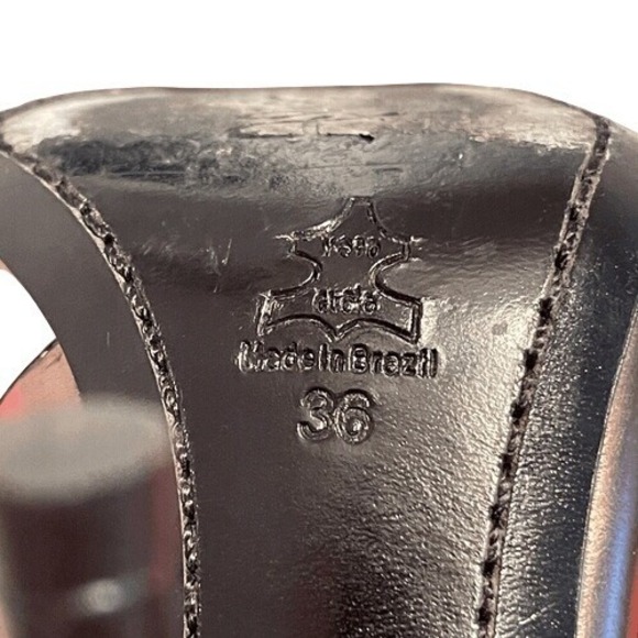 Alice + Olivia Pewter Leather Ankle Strap Pumps Pointed Toe Size 6 - Picture 9 of 9